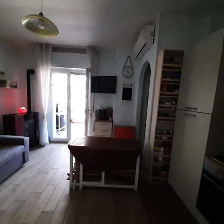 On The Sea Apartman Silvi Marina